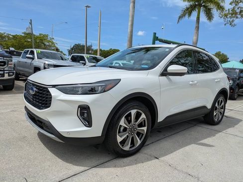 Certified 2023 Ford Escape Platinum image 7