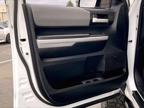 Used 2019 Toyota Tundra Limited image 24