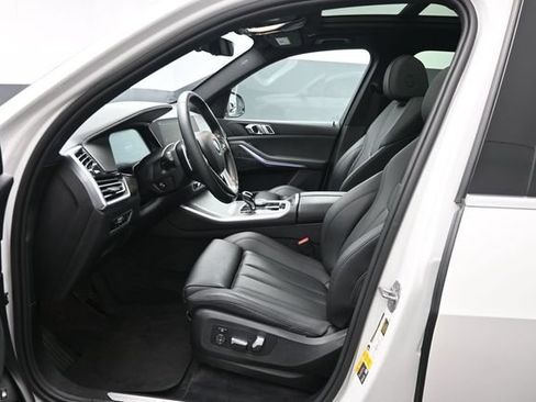 Used 2022 BMW X5 xDrive45e AWD/4WD image 10