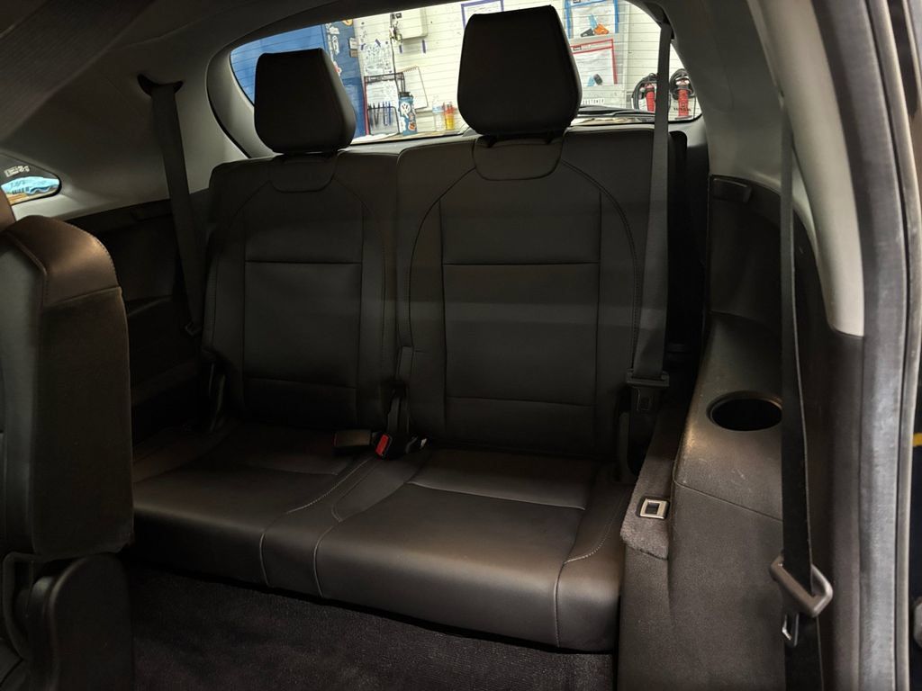 Used 2020 Acura MDX SH-AWD image 14
