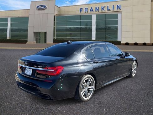 Used 2019 BMW 740i xDrive image 7
