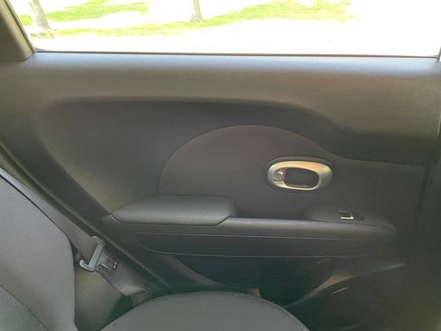 Used 2018 Kia Soul w/ Convenience Package FWD image 20