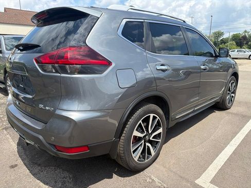 Used 2020 Nissan Rogue SV AWD/4WD image 5