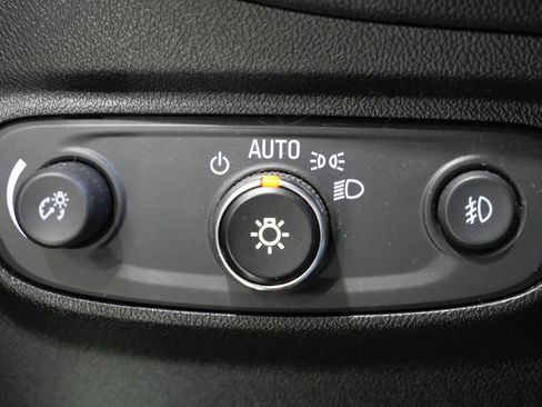 Used 2019 Chevrolet Equinox Premier AWD/4WD image 13