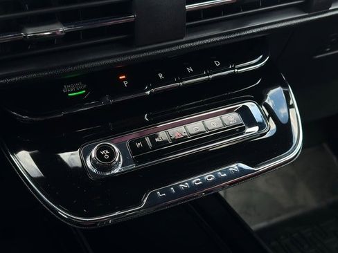 Used 2025 Lincoln Corsair Grand Touring w/ Equipment Group 301A image 15
