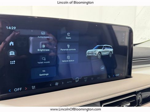 New 2026 Lincoln Aviator AWD image 41