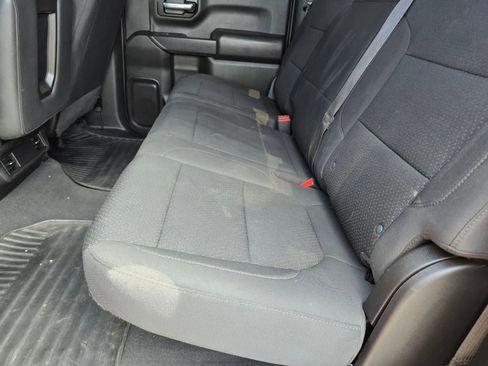 Used 2022 Chevrolet Silverado 1500 Custom Trail Boss w/ Safety Confidence Package AWD/4WD image 12