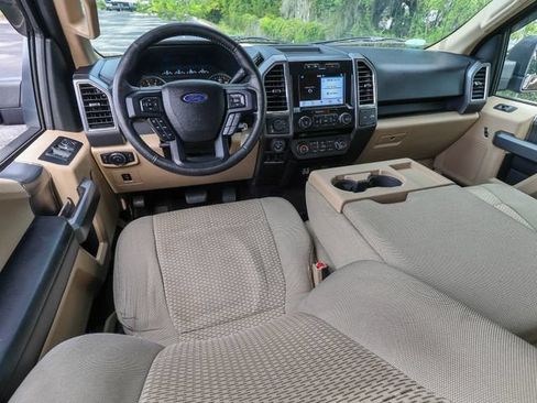 Used 2016 Ford F150 XLT w/ Equipment Group 302A Luxury AWD/4WD image 12