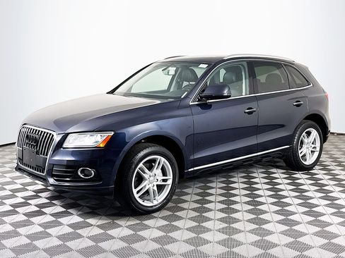 Used 2017 Audi Q5 2.0T Premium AWD/4WD image 4