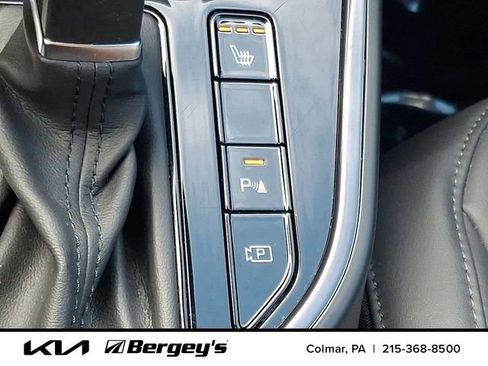 Used 2024 Kia Niro EX image 27