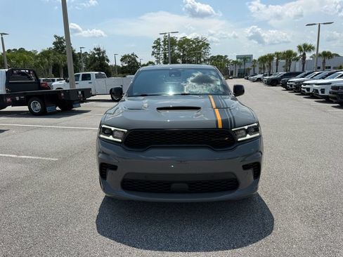Used 2023 Dodge Durango R/T w/ Hemi Orange Plus Package AWD/4WD image 8