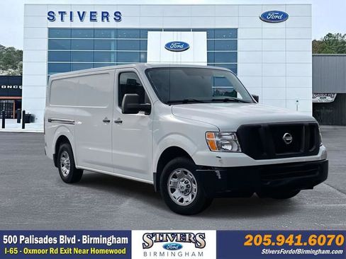 Used 2020 Nissan NV 2500 SV image 1