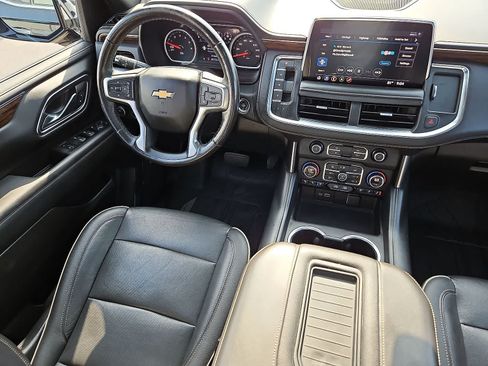 Used 2021 Chevrolet Tahoe Premier w/ Premium Package AWD/4WD image 10