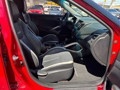 Used 2015 Hyundai Veloster Turbo image 46