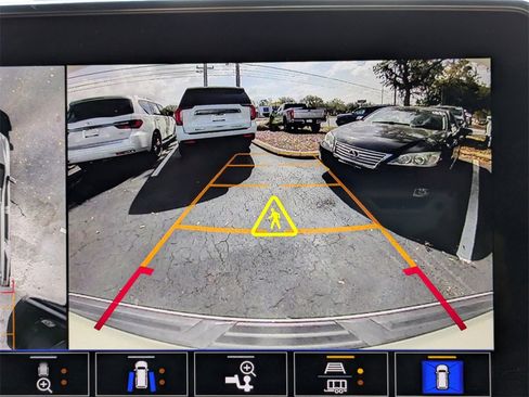 Used 2021 Chevrolet Tahoe High Country image 30