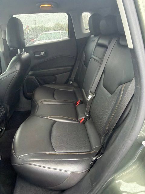 Used 2019 Jeep Compass Limited AWD/4WD image 9