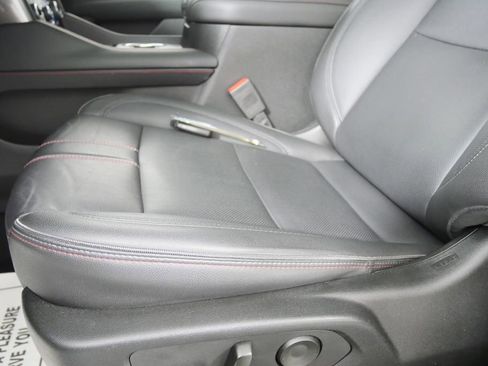 Used 2024 Chevrolet Tahoe RST w/ Luxury Package AWD/4WD image 9