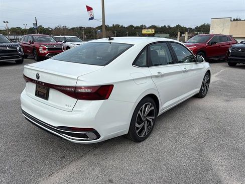 New 2026 Volkswagen Jetta SEL image 6