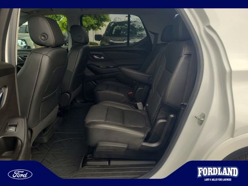 Used 2019 Chevrolet Traverse Premier w/ LPO, Floor Liner Package AWD/4WD image 17