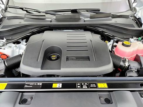 New 2026 Land Rover Range Rover Sport SE AWD/4WD image 31