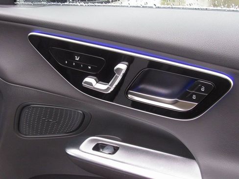 New 2026 Mercedes-Benz GLC 300 4MATIC image 21