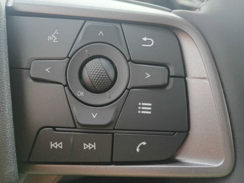 New 2026 Nissan Sentra SV w/ SV Convenience Package FWD image 10