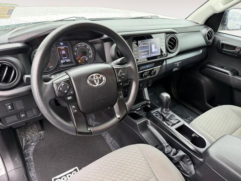 Used 2022 Toyota Tacoma SR w/ SX Package image 15
