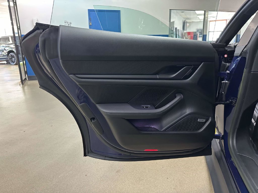 Used 2023 Porsche Taycan RWD image 23