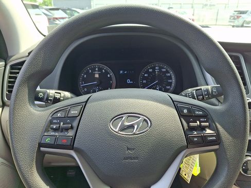 Used 2018 Hyundai Tucson SEL w/ Winter Package AWD/4WD image 25