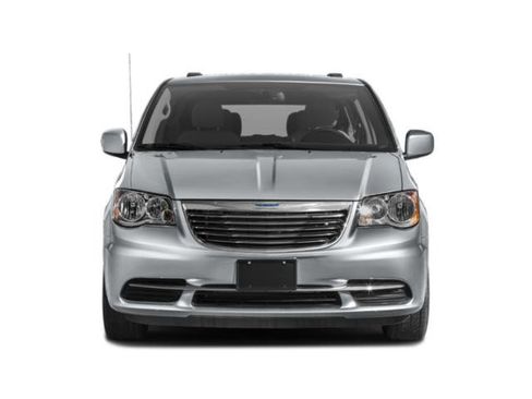 Used 2015 Chrysler Town & Country Touring image 7
