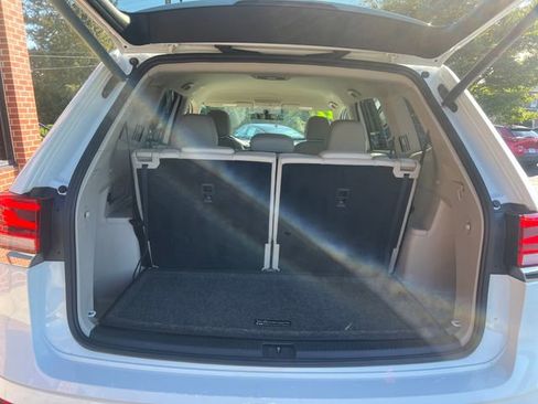 Used 2022 Volkswagen Atlas SE image 14