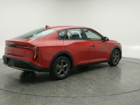 Used 2025 Kia K4 FWD image 9
