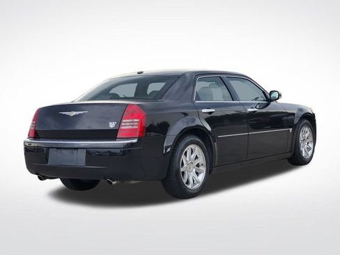 Used 2006 Chrysler 300 C w/ Sound Group II RWD image 7