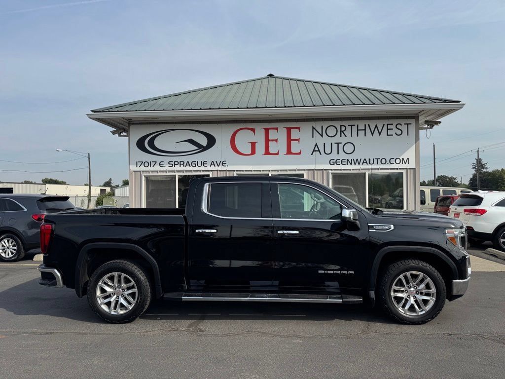 Used 2019 GMC Sierra 1500 SLT w/ SLT Convenience Package AWD/4WD image 2