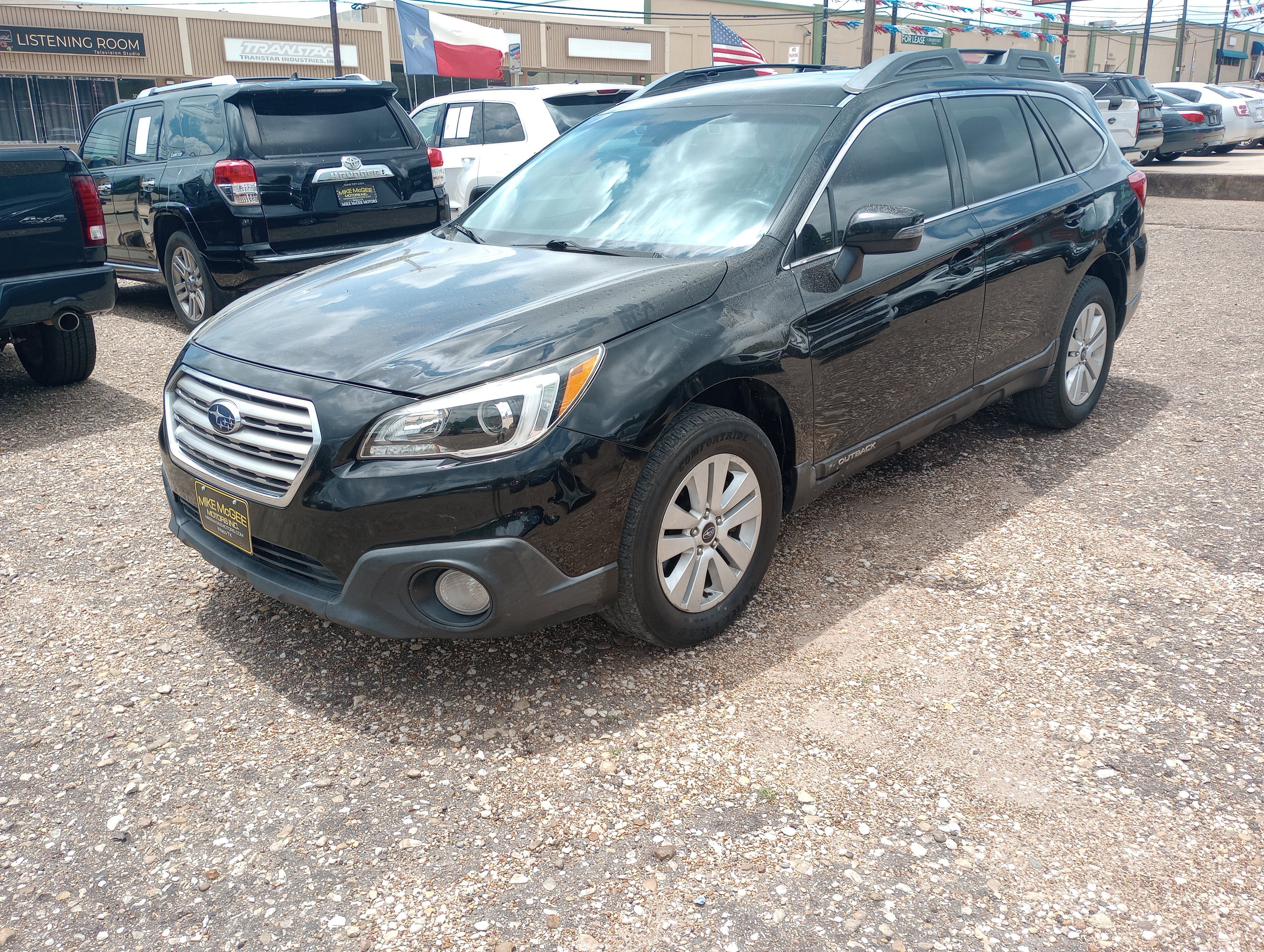 Used 2017 Subaru Outback 2.5i Premium AWD/4WD image 3