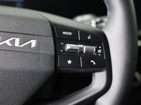 New 2026 Kia Sportage LX image 14