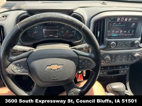 Used 2016 Chevrolet Colorado Z71 AWD/4WD image 12