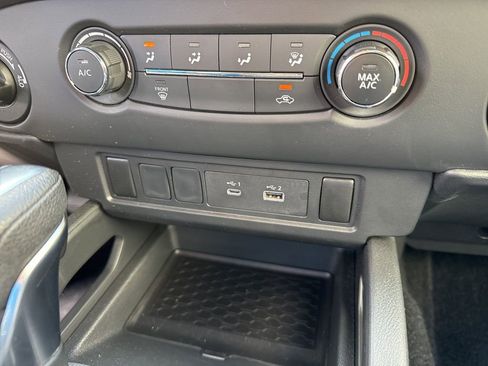 Used 2023 Nissan Frontier S w/ Tow Package image 21