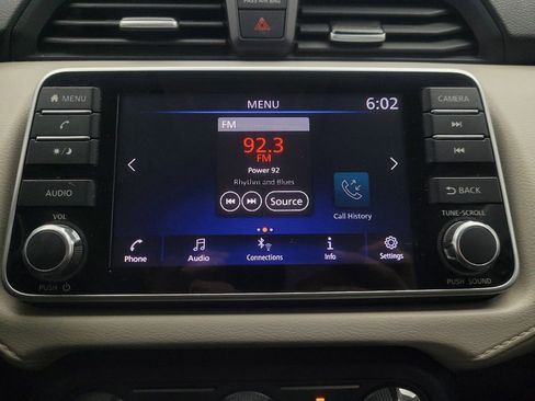 Used 2021 Nissan Versa SV image 25