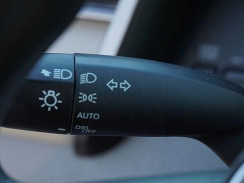 Used 2024 Toyota Camry LE FWD image 28