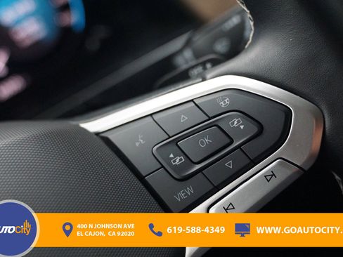 Used 2024 Volkswagen Atlas SE image 22