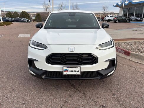 Certified 2025 Honda HR-V Sport image 2