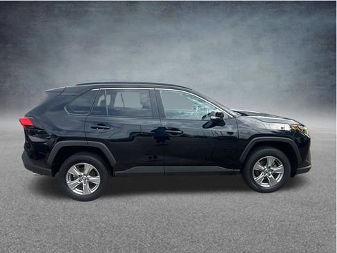 Used 2024 Toyota RAV4 XLE FWD image 12