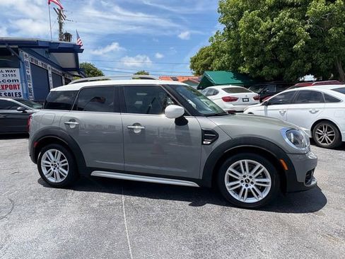 Used 2020 MINI Cooper Countryman FWD image 5
