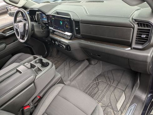 Used 2023 Chevrolet Silverado 1500 LT image 24