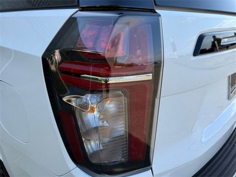 Used 2023 Chevrolet Tahoe RST image 34