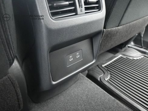 New 2026 Nissan Rogue SV w/ Cold Weather Package FWD image 18