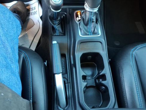 Used 2021 Jeep Wrangler Unlimited Rubicon 4xe w/ Cold Weather Group image 15