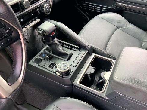 Used 2025 Toyota 4Runner TRD Off-Road Premium w/ Tow Technology Package image 16