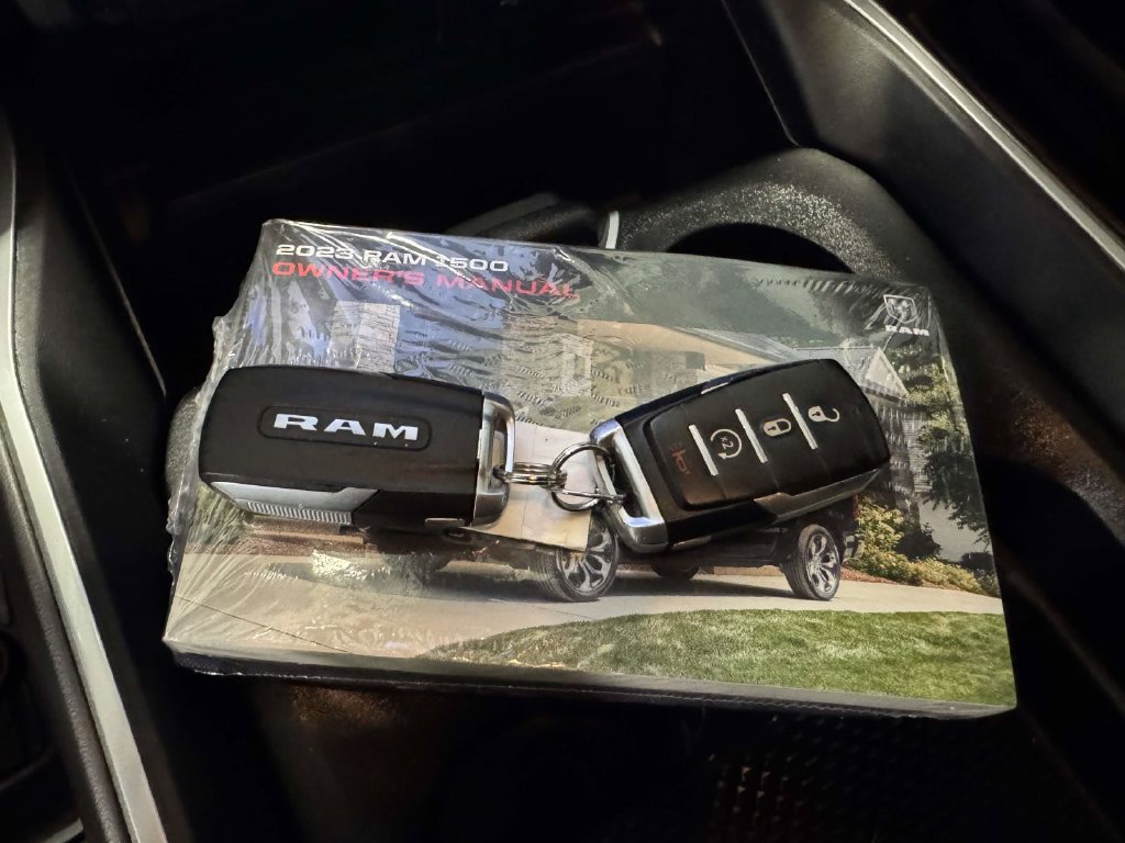 Used 2023 RAM 1500 Big Horn AWD/4WD image 29